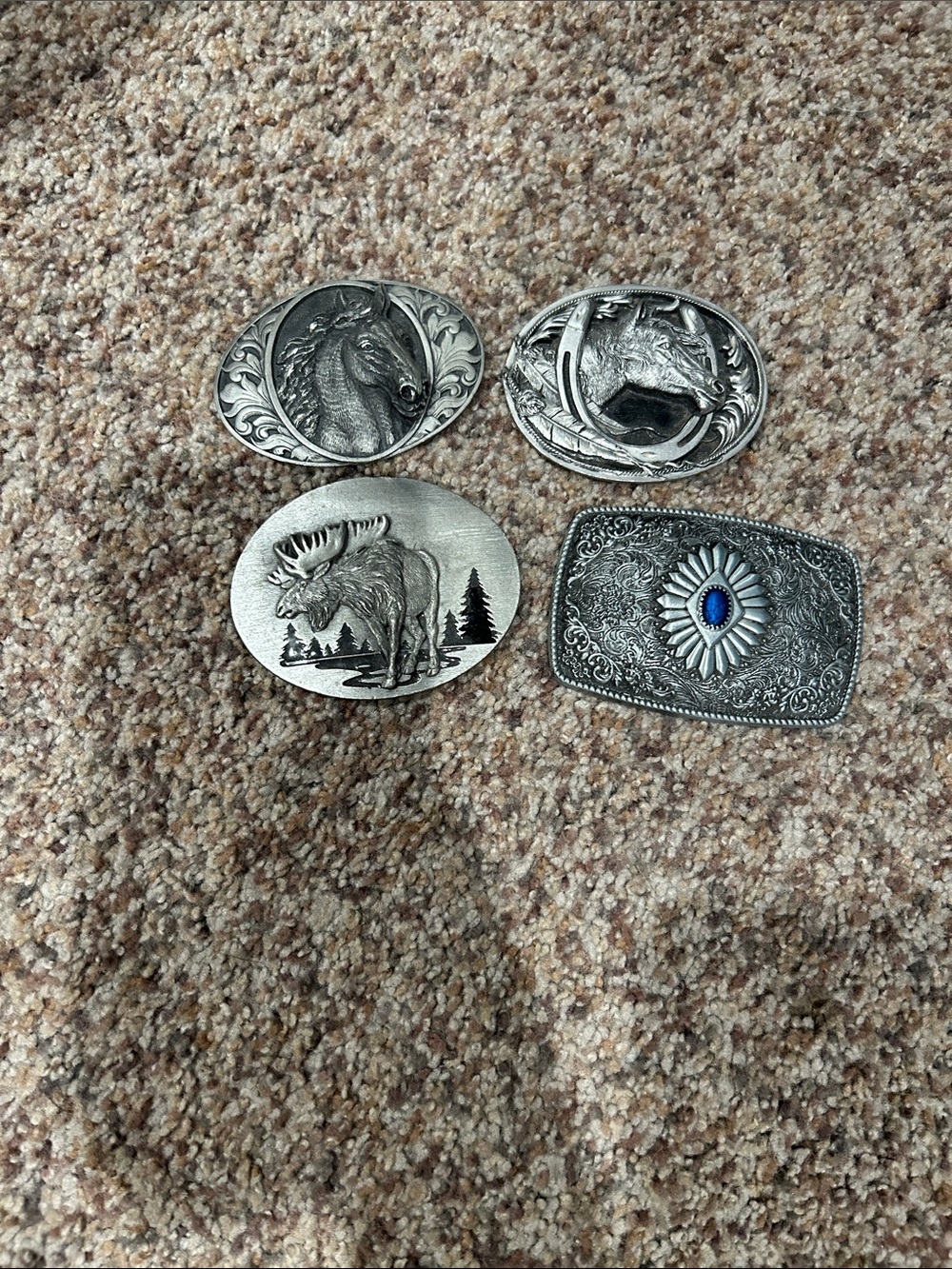 Western-Style Silver Tone Belt Buckle with Blue Accent